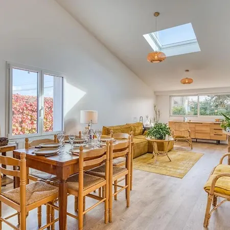 Maison Familiale Piscine Chauffee Jardin D'ocean * ブルティニョール・シュル・メール