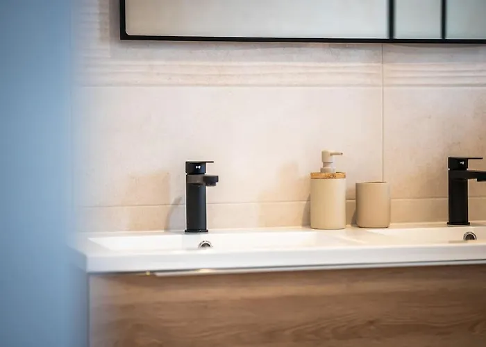 Maison Familiale Piscine Chauffee Jardin D'ocean